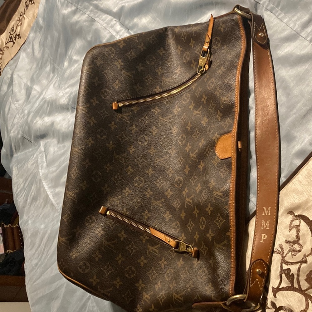 Louis Vuitton GM Delightful